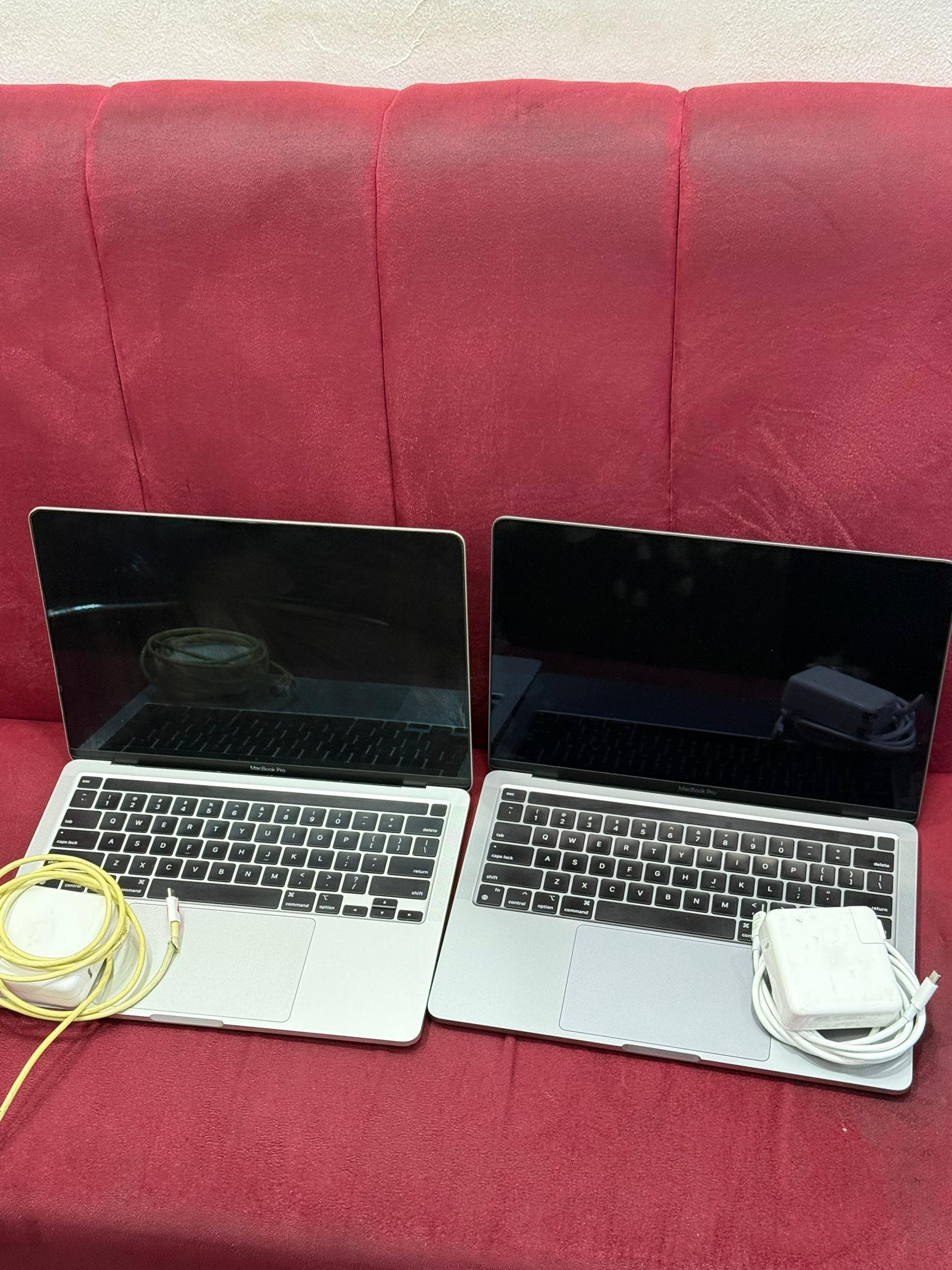 Uk π¬π§ MacBook Pro M1_ 8gb 256gb Touchbar Touch ID 13 inches